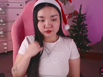 girl
        suzy_baee cam image #5719436