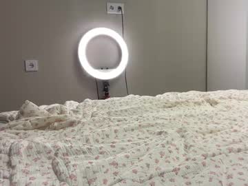 girl
        endlessmia cam image #6664042
