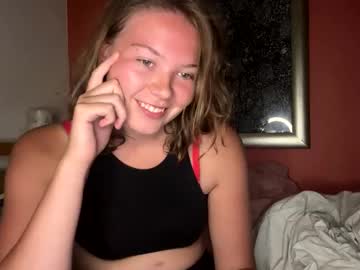 girl
        amaraelise cam image #6807189
