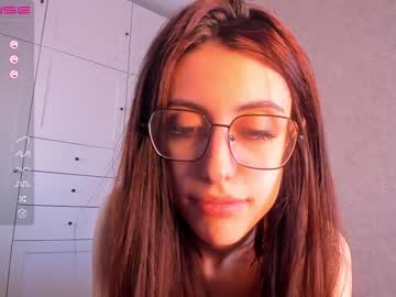 girl
        horny_pumpkin cam image #1070531