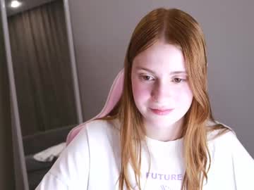 girl
        edahawks cam image #5491324