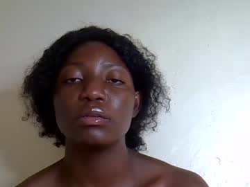 girl
        nana_sco20 cam image #1039160