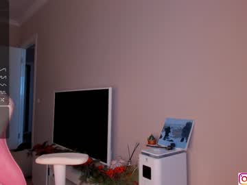 couple
        bzzzme cam image #4079932