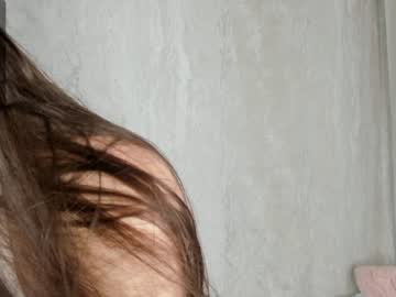 girl
        cutie_ghostie cam image #3543132