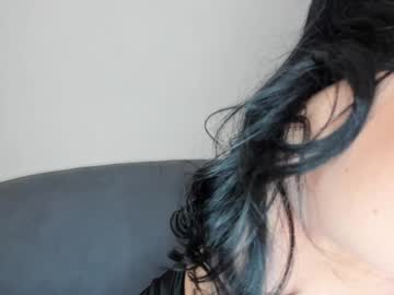 girl
        sabinadulce cam image #4835382