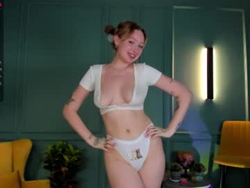 girl
        dinablush cam image #1015870
