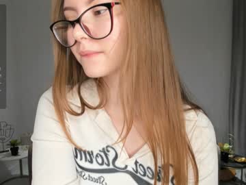 girl
        gemmacockayne cam image #4865733