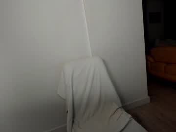girl
        ehotlovea cam image #32830