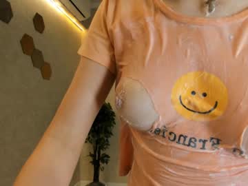 girl
        mariamgroves cam image #3730485