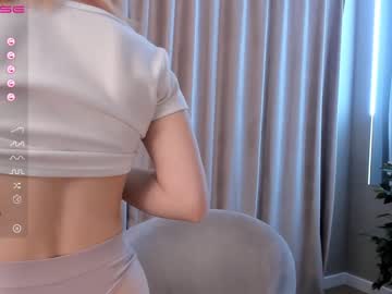 girl
        marylonga cam image #2633897