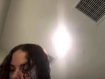 girl
        curlylatinaa cam image #4973341