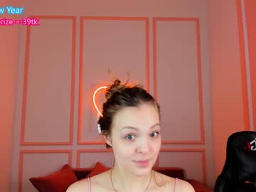girl
        alice_tucci cam image #3192956