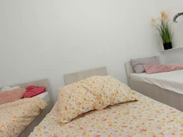 girl
        ehotlovea cam image #6859140