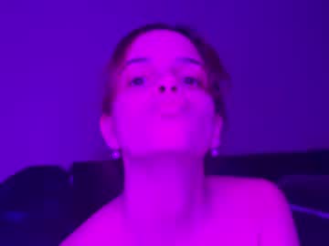 girl
        lilbeccaxo cam image #3275399