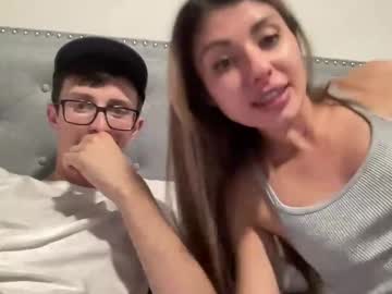 couple
        sexyandy738638 cam image #5379488