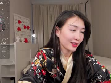 girl
        natsumiito cam image #3556540