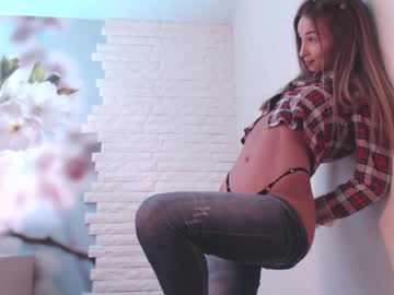 girl
        mazzanti_ cam image #4234302