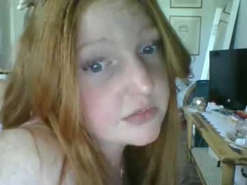 girl
        bubblegumlvr69 cam image #6468170
