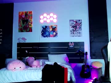 girl
        madnessalise cam image #2619218
