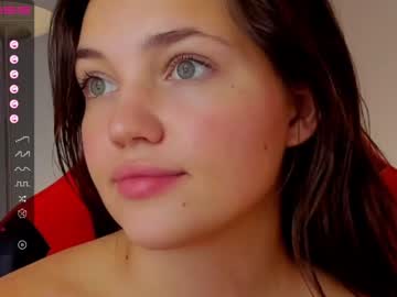 girl
        michelle_mir cam image #933893