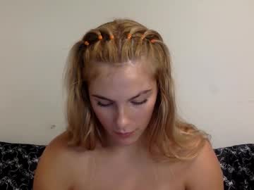 girl
        itsvictorias cam image #6865949