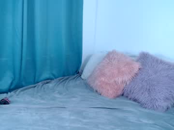 girl
        allforshow93 cam image #544622