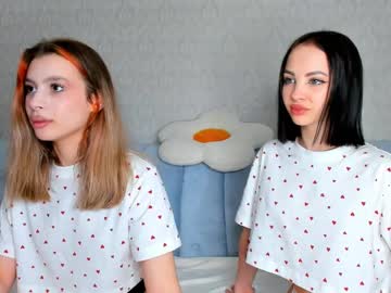 couple Live Cam Girls Love To Strip Naked For Their Viewers with misseliss