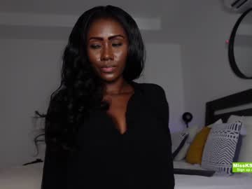 girl
        missksavage cam image #2964580