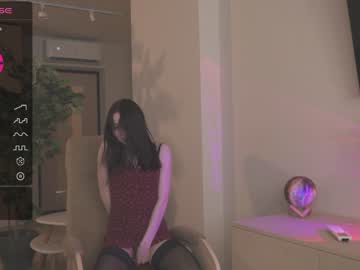 girl
        oki_dokie cam image #2306499