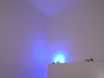 girl
        hunytea cam image #6492850