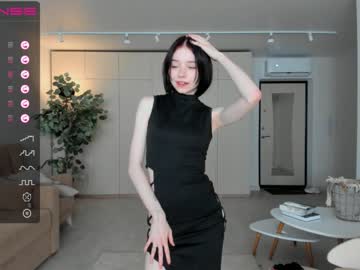 girl
        oki_dokie cam image #1854390