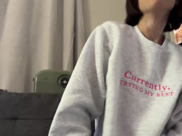 girl
        rosykindred cam image #4916553