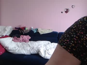 girl
        lantti cam image #1257610