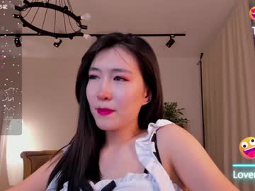 girl
        natsumiito cam image #3070366