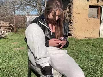 girl
        patry333 cam image #6394516