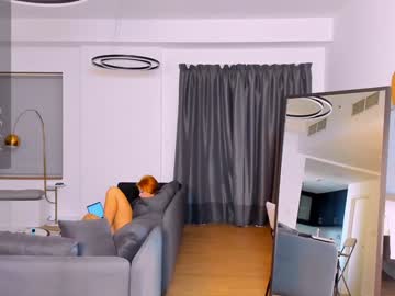 girl
        sonya__redhead cam image #5014434