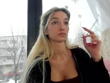 girl
        sassyt33n cam image #6236960