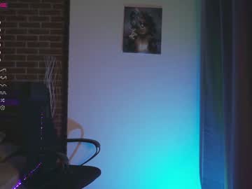 girl
        yolandabertha cam image #1714997