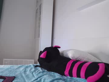 girl
        kleofox cam image #5190161