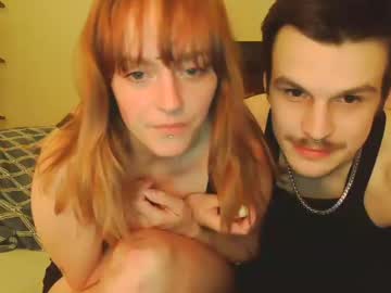 couple
        strawberryespresso cam image #4373474