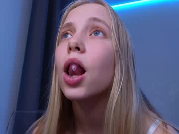 girl
        appr0ved cam image #843654