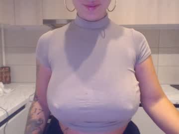 girl
        lexy_sweet cam image #2901550