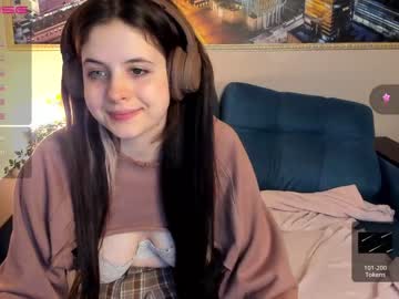 girl
        nessa_more cam image #507083
