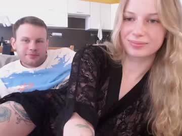 girl
        magic_couple13 cam image #1150383