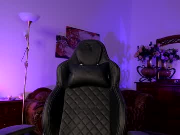 girl
        jessiccaburns cam image #2123770