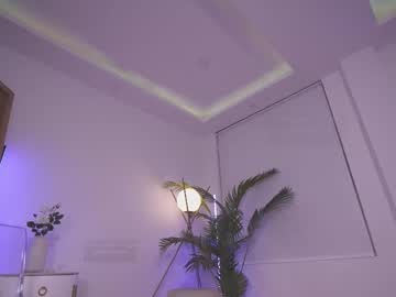 girl
        gigi_ulala cam image #6210932