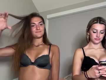 girl
        belllataylor cam image #6758221