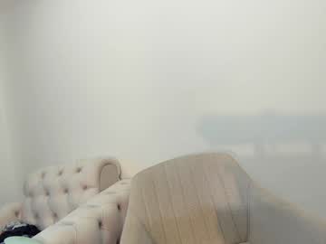 girl
        ehotlovea cam image #5802124