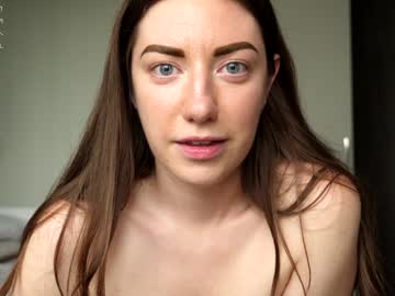 girl
        ronny_ponny cam image #4390568