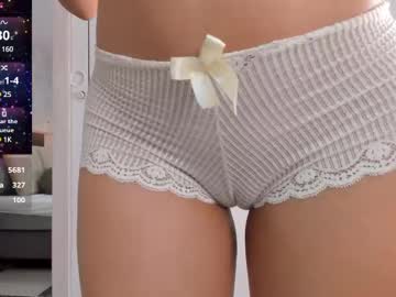 girl
        lili_foxy cam image #5188190